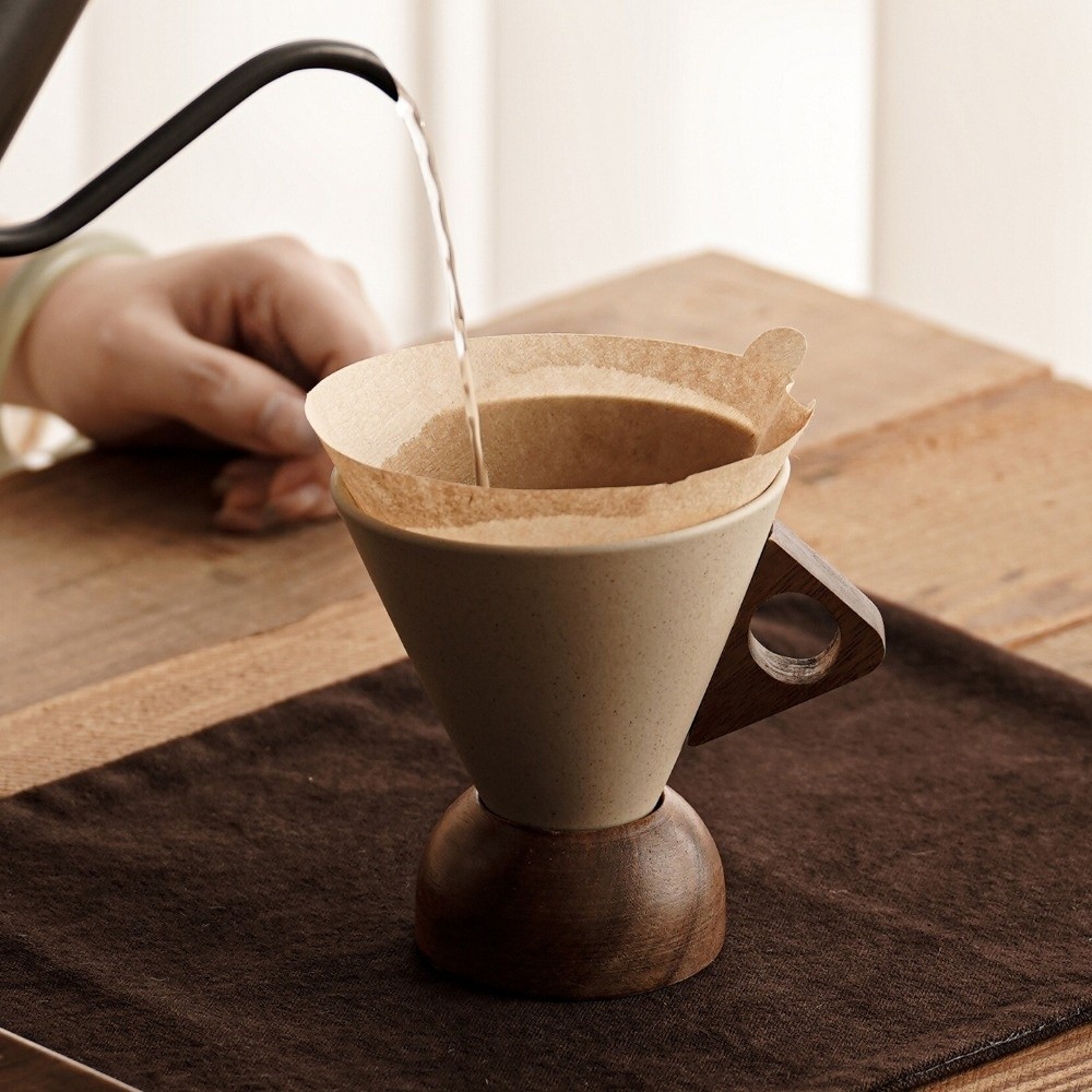 Caneca de Cerâmica Rústica em  - Handmade Ceramic Mug avaliação e preço